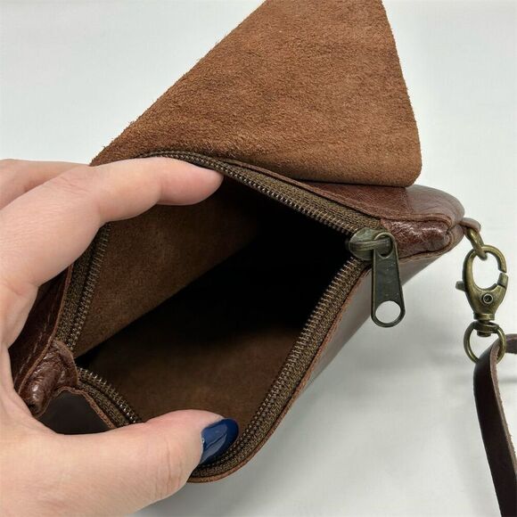 Boho Spanish Rossymina Small Brown Leather Round Crossbody Bag Adjustable Strap - Picture 3 of 13